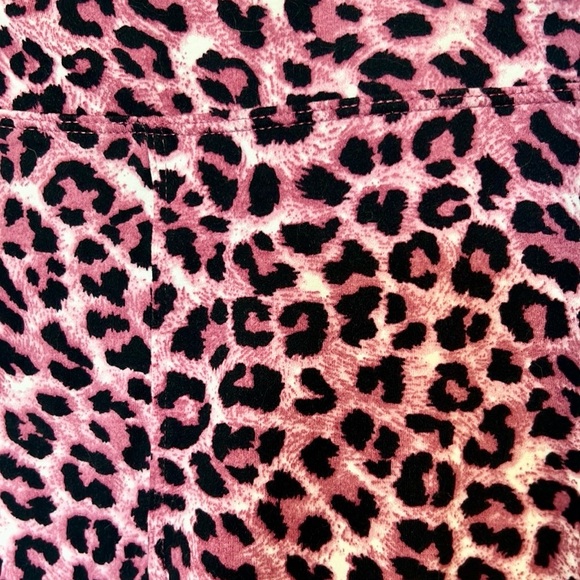 Zenana Leopard Print Leggings - Picture 5 of 6